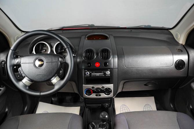 Chevrolet Aveo I с пробегом 2006 года, цена 259 000 рублей, 226445 км, хэтчбек, Автокод Объявления