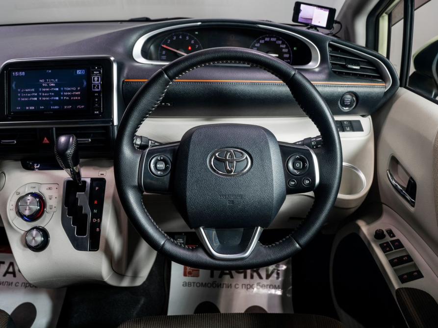 Toyota Sienta II Чита  - изображение 11