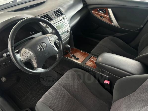 Toyota Camry VI (XV40) Рестайлинг с пробегом 2011 года, цена 1 295 000 рублей, 239000 км, седан, Автокод Объявления