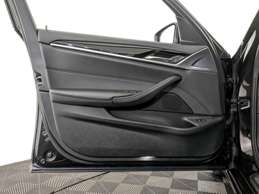 BMW 5 серии VII (G30/G31/G38) Москва  - изображение 19