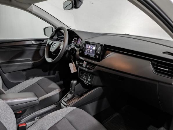 Skoda Rapid II с пробегом 2021 года, цена 1 340 000 рублей, 160338 км, лифтбек, Автокод Объявления