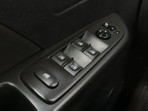 Renault Kaptur I с пробегом 2019 года, цена 1 530 000 рублей, 74625 км, внедорожник, Автокод Объявления