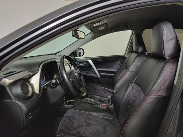 Toyota RAV4 IV (XA40) с пробегом 2013 года, цена 1 670 000 рублей, 204056 км, внедорожник, Автокод Объявления