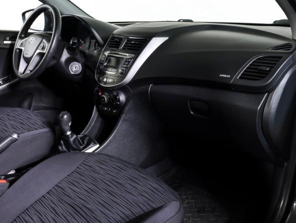 Hyundai Solaris I Рестайлинг с пробегом 2015 года, цена 890 000 рублей, 105906 км, седан, Автокод Объявления