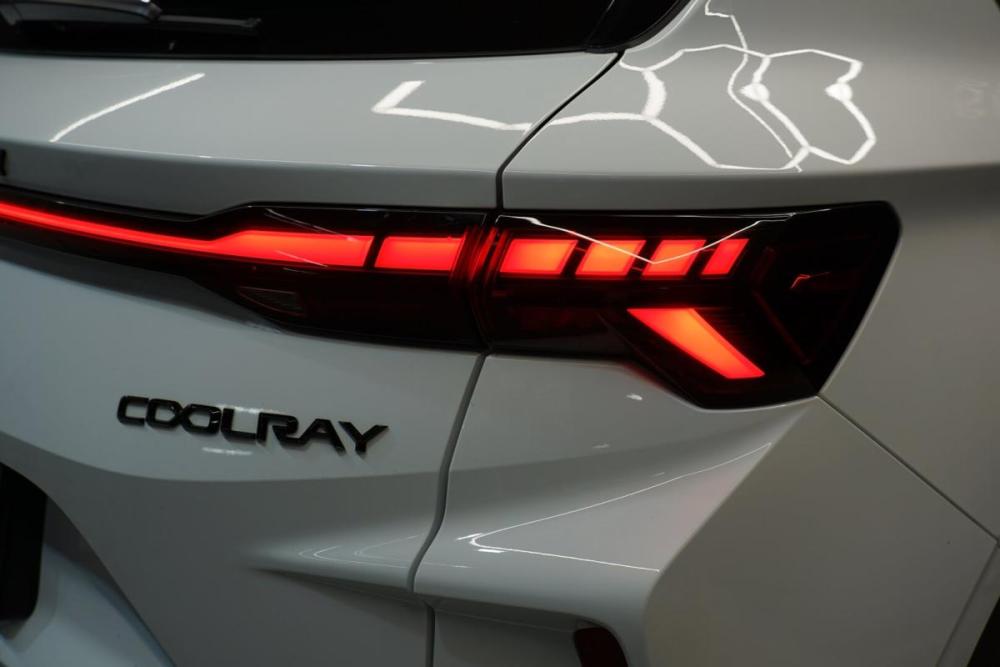 Geely Coolray I Рестайлинг Крым  - изображение 32