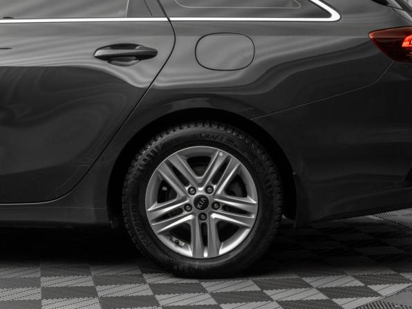 Kia Ceed III с пробегом 2020 года, цена 1 800 000 рублей, 231740 км, универсал, Автокод Объявления