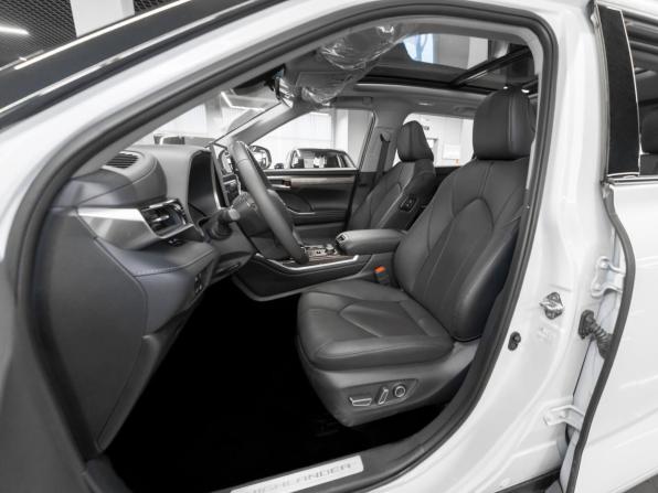 Toyota Highlander IV (XU70) с пробегом 2026 года, цена 6 050 000 рублей, 50 км, внедорожник, Автокод Объявления