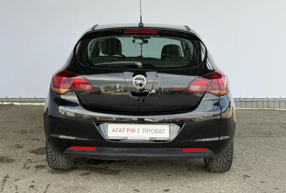 Opel Astra J Киров  - изображение 7