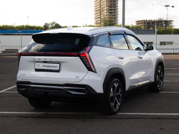 Geely Atlas II с пробегом 2024 года, цена 3 048 000 рублей, 30258 км, внедорожник, Автокод Объявления