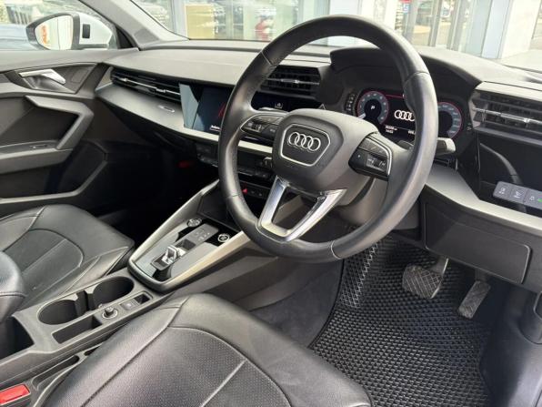 Audi A3 IV (8Y) с пробегом 2021 года, цена 2 369 000 рублей, 39189 км, седан, Автокод Объявления