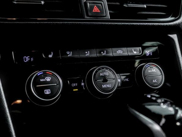 Volkswagen Taos I с пробегом 2021 года, цена 2 300 000 рублей, 75349 км, внедорожник, Автокод Объявления