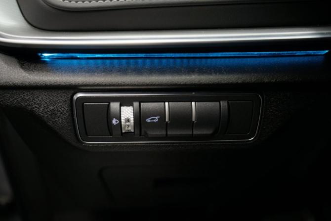 JETOUR X70+ I Рестайлинг с пробегом 2025 года, цена 2 295 000 рублей, 35375 км, внедорожник, Автокод Объявления