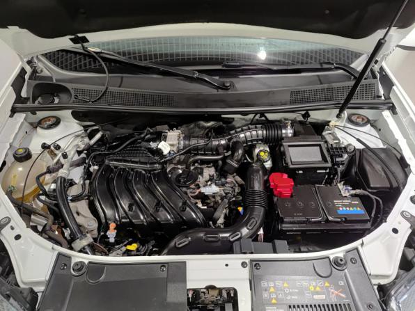 Renault Logan II Рестайлинг с пробегом 2022 года, цена 1 135 000 рублей, 92392 км, седан, Автокод Объявления
