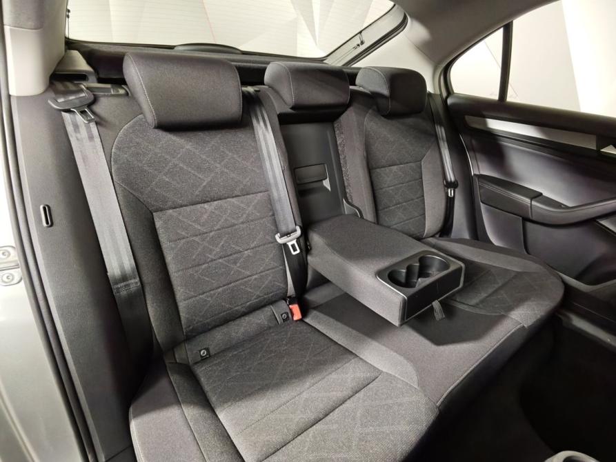 Volkswagen Polo VI Москва  - изображение 17