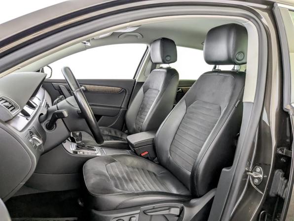 Volkswagen Passat B7 с пробегом 2014 года, цена 1 550 000 рублей, 82388 км, седан, Автокод Объявления