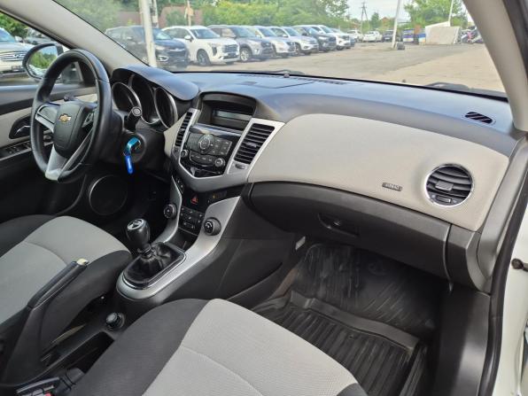 Chevrolet Cruze I Рестайлинг с пробегом 2012 года, цена 590 000 рублей, 271150 км, седан, Автокод Объявления