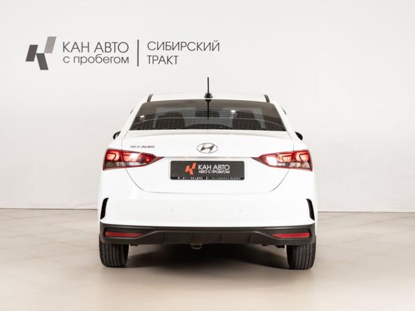 Hyundai Solaris II Рестайлинг с пробегом 2021 года, цена 1 520 000 рублей, 89021 км, седан, Автокод Объявления