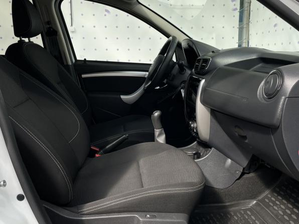 Nissan Terrano III (D10) с пробегом 2022 года, цена 1 550 000 рублей, 13556 км, внедорожник, Автокод Объявления