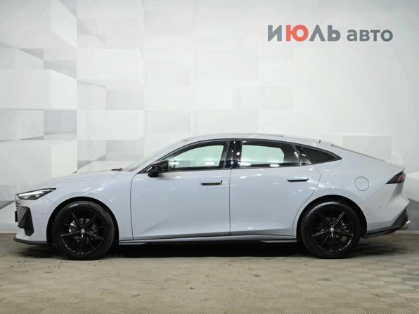 Changan UNI-V I с пробегом 2023 года, цена 2 400 000 рублей, 39890 км, лифтбек, Автокод Объявления