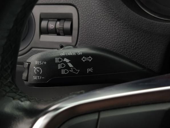 Volkswagen Polo V Рестайлинг с пробегом 2018 года, цена 1 100 000 рублей, 158407 км, седан, Автокод Объявления