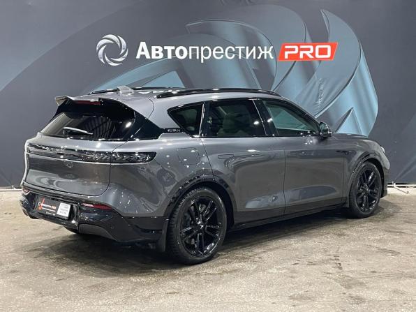 Voyah Free I Рестайлинг с пробегом 2024 года, цена 3 930 000 рублей, 44167 км, внедорожник, Автокод Объявления