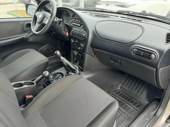 Chevrolet Niva I Рестайлинг с пробегом 2018 года, цена 820 000 рублей, 61100 км, внедорожник, Автокод Объявления