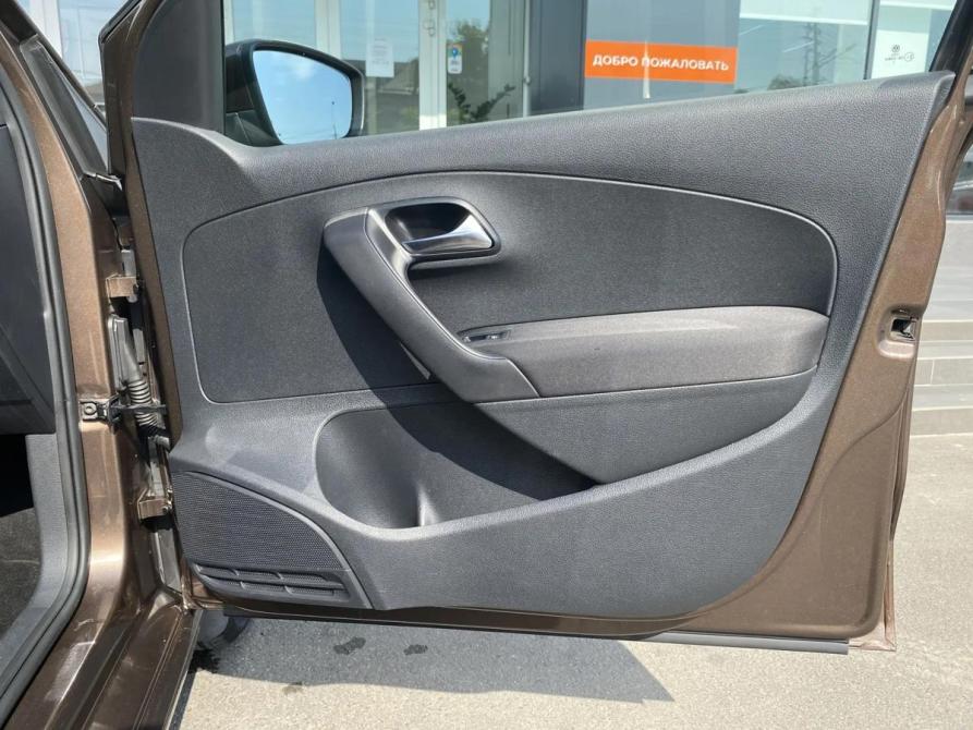Volkswagen Polo V Краснодар  - изображение 16