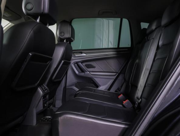 Volkswagen Tiguan II с пробегом 2017 года, цена 2 690 000 рублей, 115481 км, внедорожник, Автокод Объявления