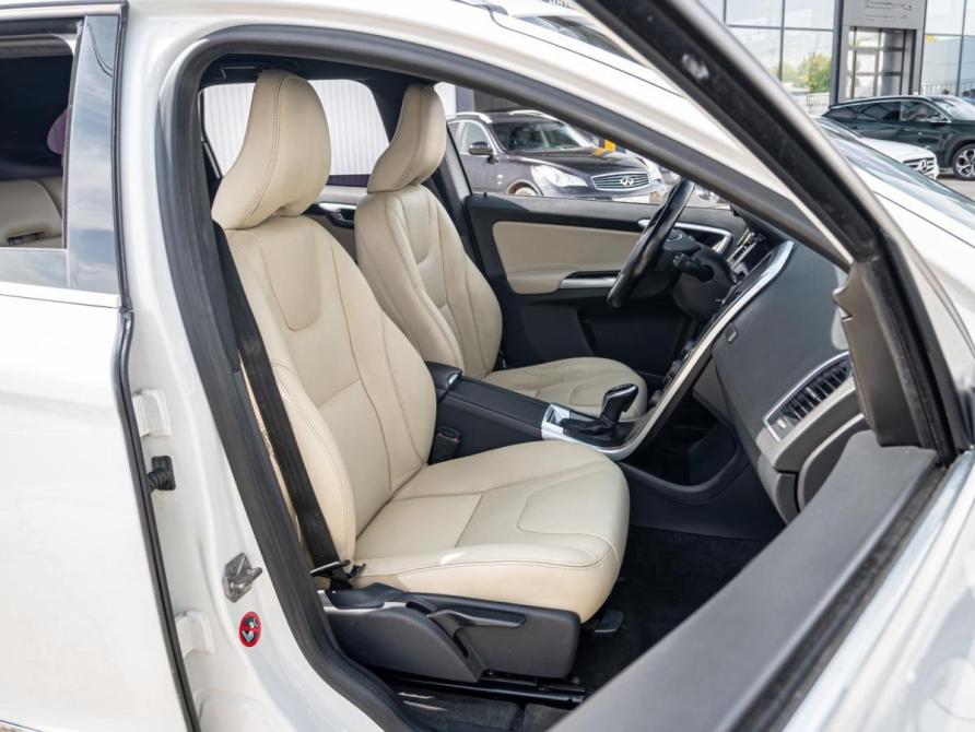 Volvo XC60 I Рестайлинг Краснодар  - изображение 8