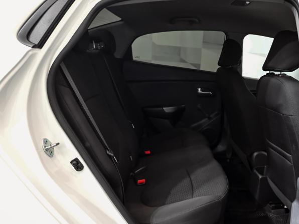 Kia Rio III Рестайлинг с пробегом 2016 года, цена 1 100 000 рублей, 145069 км, седан, Автокод Объявления