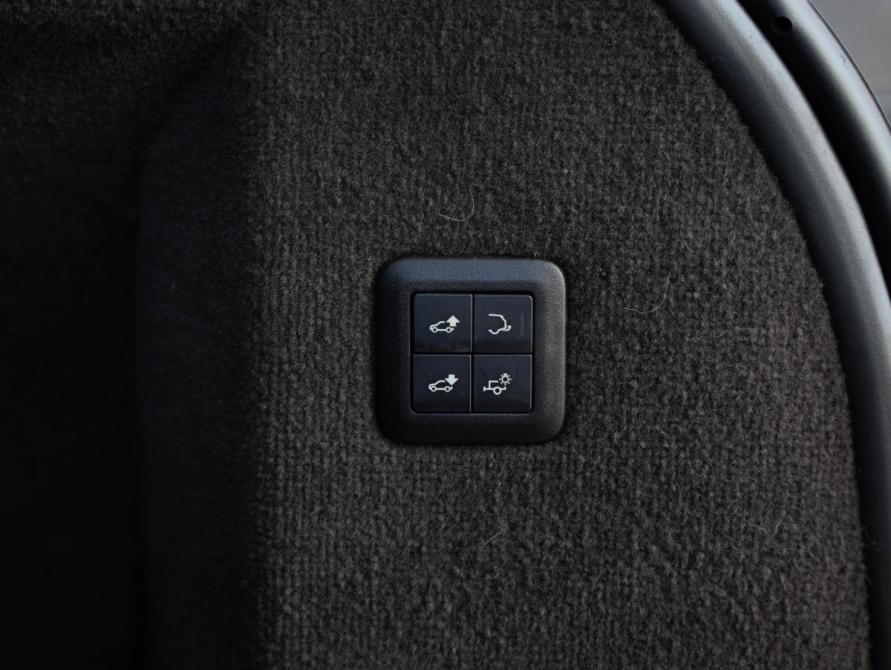 Land Rover Range Rover Sport II Рестайлинг Санкт-Петербург  - изображение 29