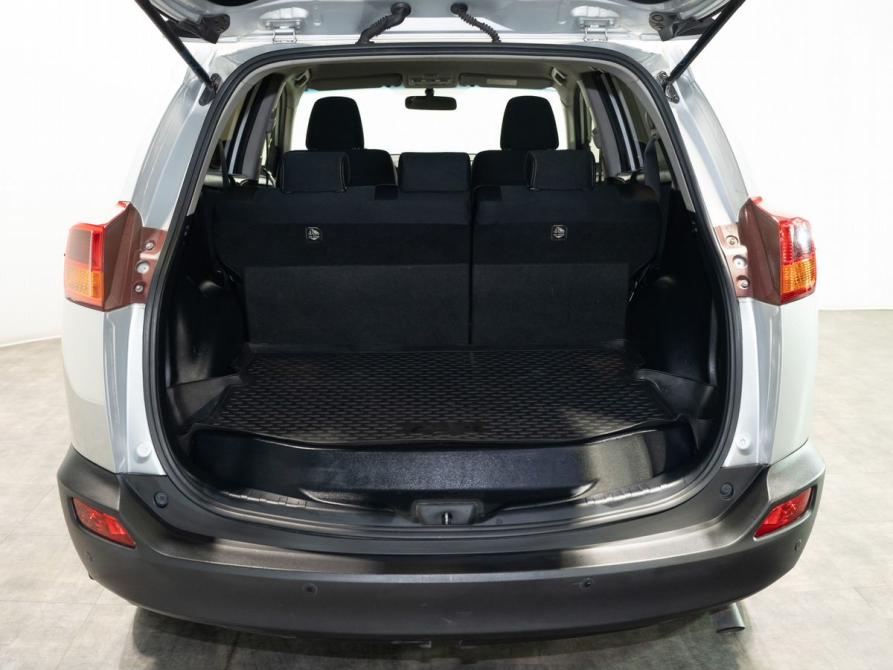 Toyota RAV4 IV (XA40) Чита  - изображение 15