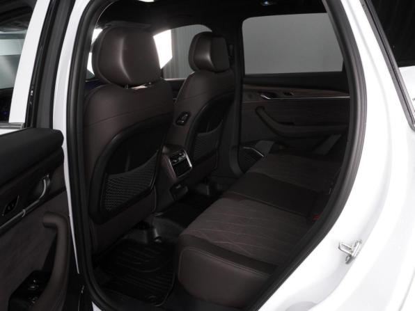 Geely Monjaro I Рестайлинг 2 с пробегом 2026 года, цена 4 466 000 рублей, 60 км, внедорожник, Автокод Объявления
