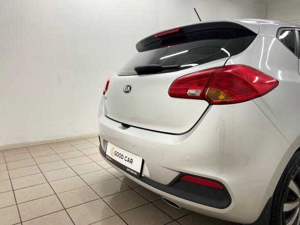 Kia Ceed II с пробегом 2014 года, цена 1 050 000 рублей, 71188 км, хэтчбек, Автокод Объявления