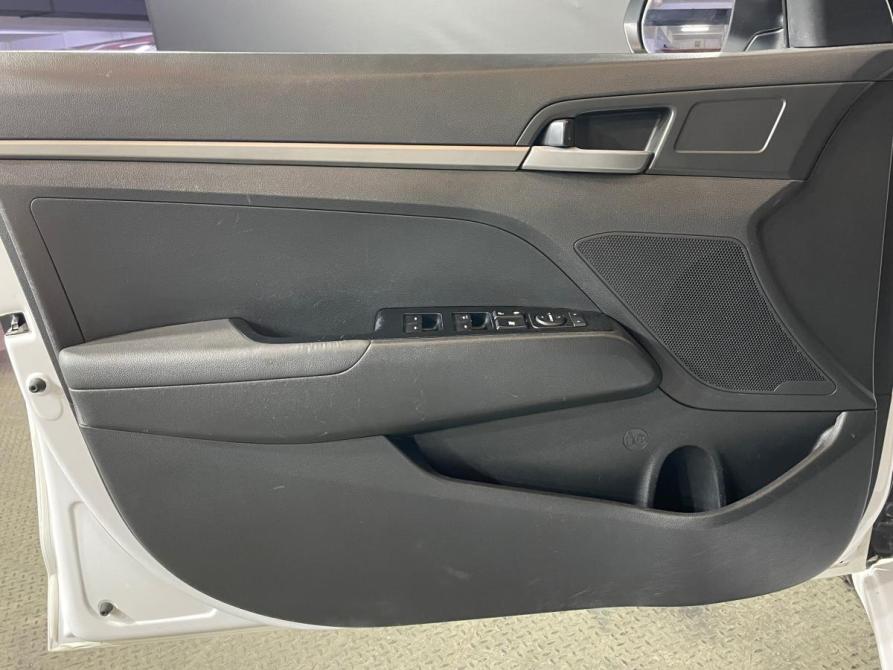 Hyundai Elantra VI (AD) Уфа  - изображение 16