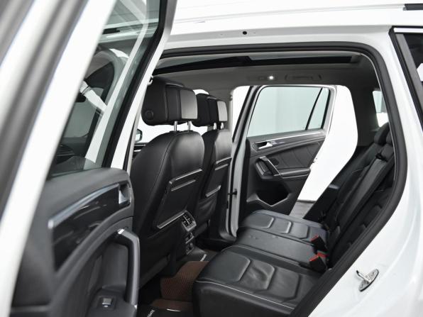 Volkswagen Tiguan II с пробегом 2018 года, цена 2 349 000 рублей, 96000 км, внедорожник, Автокод Объявления