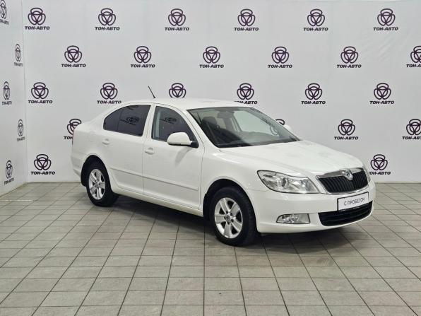 Skoda Octavia II (A5) Рестайлинг с пробегом 2013 года, цена 1 033 000 рублей, 90836 км, лифтбек, Автокод Объявления