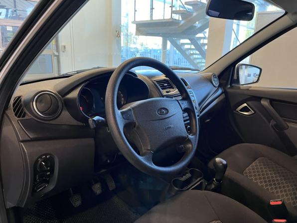 Lada (ВАЗ) Granta I Рестайлинг с пробегом 2024 года, цена 900 000 рублей, 31509 км, седан, Автокод Объявления