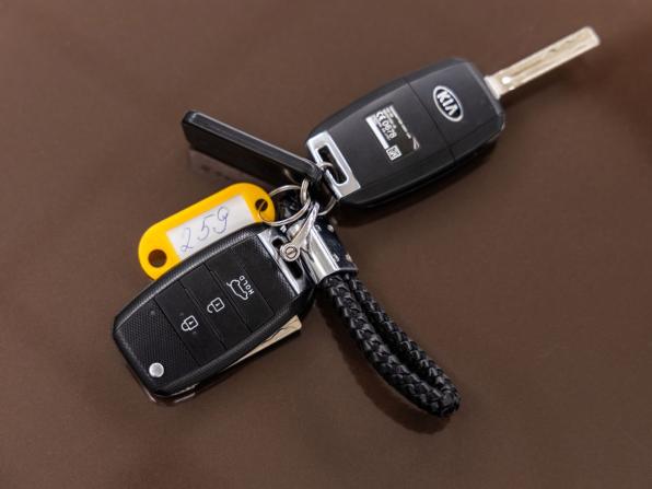 Kia Ceed II с пробегом 2013 года, цена 1 118 000 рублей, 125397 км, хэтчбек, Автокод Объявления