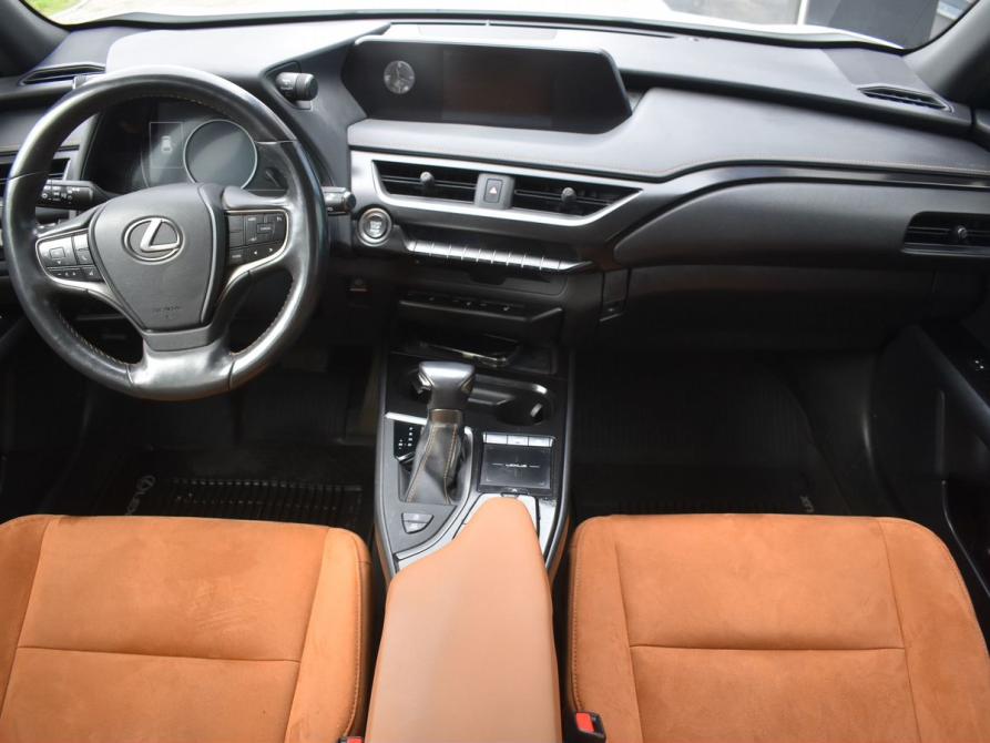 Lexus UX I Архангельск  - изображение 12