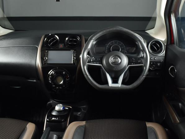 Nissan Note II Рестайлинг с пробегом 2017 года, цена 1 329 995 рублей, 89142 км, хэтчбек, Автокод Объявления