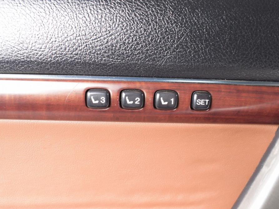 Toyota Land Cruiser 200 Series Рестайлинг 1 Кемерово  - изображение 24