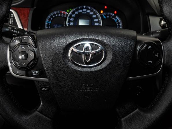 Toyota Camry VII (XV50) с пробегом 2012 года, цена 1 450 000 рублей, 204785 км, седан, Автокод Объявления