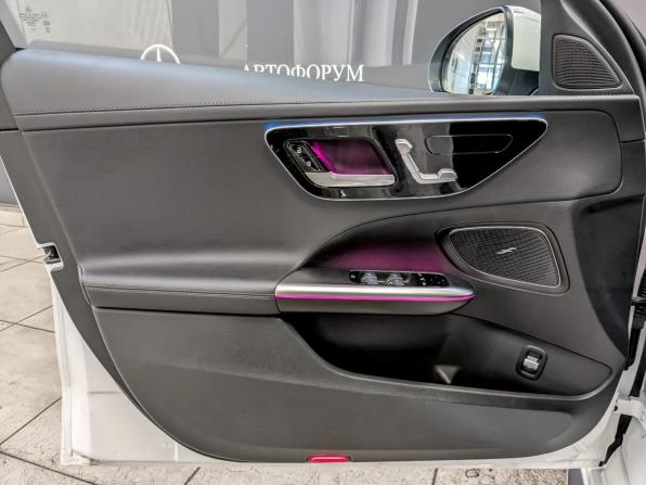 Mercedes-Benz C-Класс V (W206) с пробегом 2024 года, цена 5 295 000 рублей, 21600 км, седан, Автокод Объявления