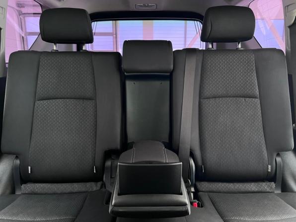 Toyota Land Cruiser Prado 150 Series Рестайлинг 2 с пробегом 2019 года, цена 4 950 000 рублей, 104000 км, внедорожник, Автокод Объявления