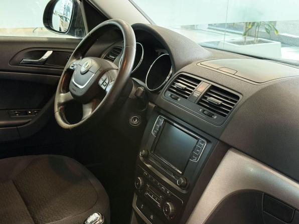 Skoda Yeti I с пробегом 2010 года, цена 845 000 рублей, 243204 км, внедорожник, Автокод Объявления