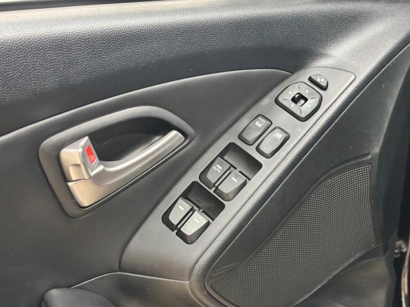 Hyundai ix35 I с пробегом 2013 года, цена 1 615 000 рублей, 60192 км, внедорожник, Автокод Объявления