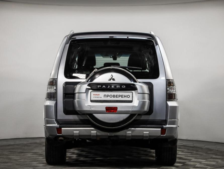 Mitsubishi Pajero IV Рестайлинг 1 Санкт-Петербург  - изображение 7
