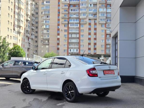 Skoda Rapid I Рестайлинг с пробегом 2019 года, цена 1 249 000 рублей, 207000 км, лифтбек, Автокод Объявления