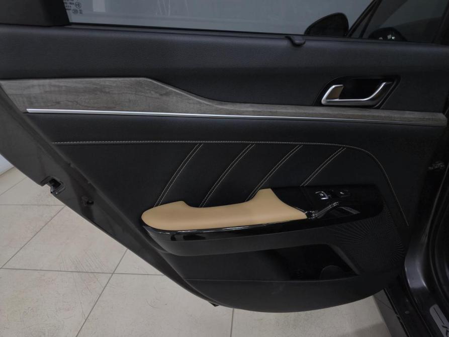 Kia K5 III Альметьевск  - изображение 18